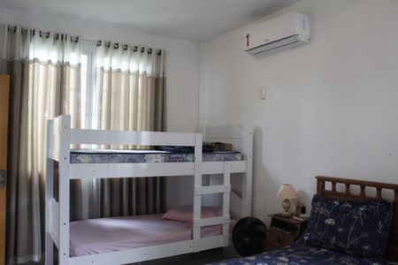 Casa para alugar com 327m², 3 quartos e 2 vagasQuarto 1