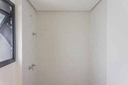 Apartamento à venda com 143m², 2 quartos e 1 vagaBanheiro da Suíte 1