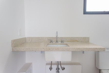 Apartamento à venda com 143m², 2 quartos e 1 vagaBanheiro da Suíte 1