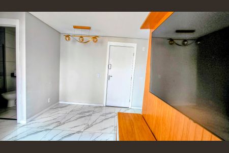 Sala de apartamento à venda com 2 quartos, 38m² em Usina Piratininga, São Paulo