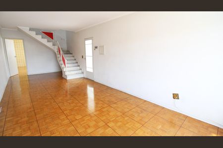 Sala de casa à venda com 3 quartos, 157m² em Vila Aurora (Zona Norte), São Paulo