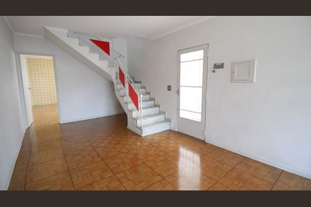 Casa à venda com 157m², 3 quartos e 3 vagasCorredor