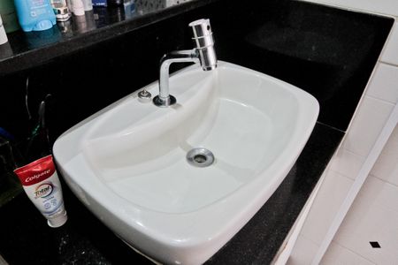 Apartamento à venda com 97m², 3 quartos e 1 vaga Apartamento à venda com 97m², 3 quartos e 1 vagaBanheiro Social