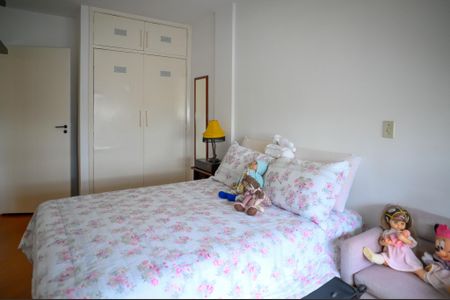 Apartamento à venda com 84m², 2 quartos e 1 vagaQuarto 2