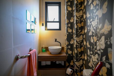 Lavabo de apartamento à venda com 2 quartos, 84m² em Aclimação, São Paulo