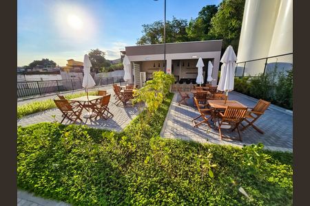 Apartamento para alugar com 47m², 2 quartos e sem vaga Apartamento para alugar com 47m², 2 quartos e sem vagaÁrea comum - Churrasqueira