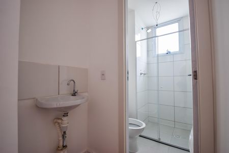 Apartamento para alugar com 47m², 2 quartos e sem vaga Apartamento para alugar com 47m², 2 quartos e sem vagaBanheiro