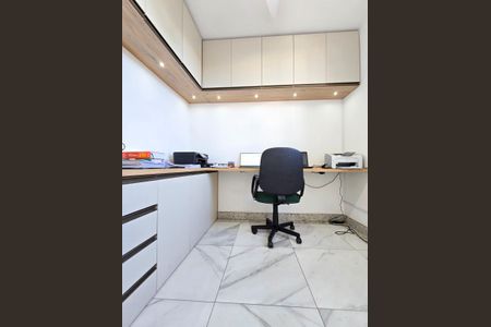 Apartamento à venda com 93m², 3 quartos e 1 vaga Apartamento à venda com 93m², 3 quartos e 1 vagaQuarto 1