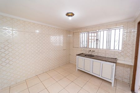 Casa à venda com 98m², 2 quartos e 2 vagasCozinha