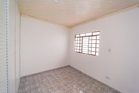 Casa à venda com 98m², 2 quartos e 2 vagasQuarto 1
