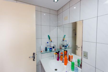 Apartamento à venda com 69m², 2 quartos e 1 vagaBanheiro da Suíte