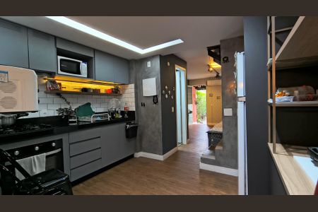 Casa de condomínio para alugar com 65m², 2 quartos e 1 vagaCozinha