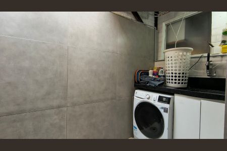 Casa de condomínio para alugar com 65m², 2 quartos e 1 vagaÁrea de Serviço 