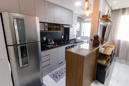 Apartamento à venda com 44m², 2 quartos e sem vaga Apartamento à venda com 44m², 2 quartos e sem vagaCozinha - Armários