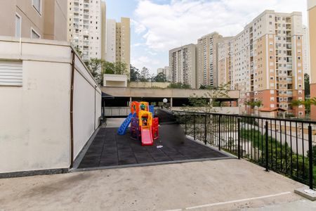 Apartamento à venda com 44m², 2 quartos e sem vaga Apartamento à venda com 44m², 2 quartos e sem vagaÁrea comum - Playground