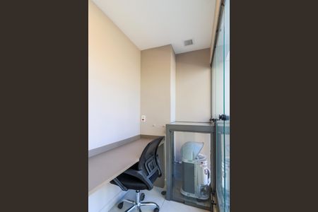 Studio para alugar com 33m², 1 quarto e sem vaga Studio para alugar com 33m², 1 quarto e sem vagaVaranda