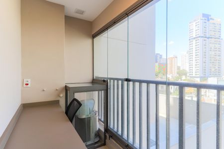 Studio para alugar com 33m², 1 quarto e sem vaga Studio para alugar com 33m², 1 quarto e sem vagaVaranda