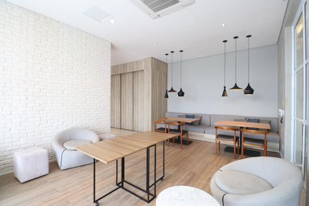 Apartamento à venda com 62m², 2 quartos e 1 vagaÁrea comum - Salão de festas