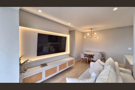 Apartamento à venda com 62m², 2 quartos e 1 vagaSala