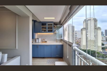 Apartamento à venda com 62m², 2 quartos e 1 vagaVaranda