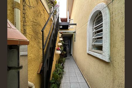 Casa para alugar com 178m², 3 quartos e 2 vagasEscada retrátil