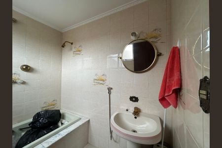 Casa para alugar com 178m², 3 quartos e 2 vagasBanheiro Suíte