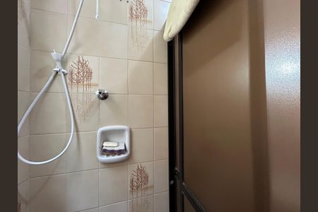 Casa para alugar com 178m², 3 quartos e 2 vagasBanheiro 1