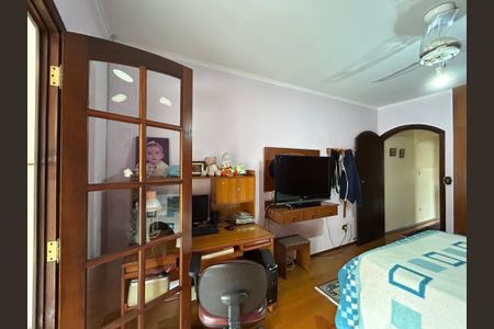 Casa para alugar com 178m², 3 quartos e 2 vagasQuarto 2