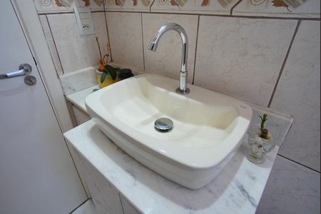 Apartamento para alugar com 74m², 2 quartos e 1 vagaBanheiro 