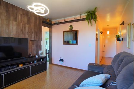 Sala de apartamento à venda com 2 quartos, 74m² em Jardim do Salso, Porto Alegre