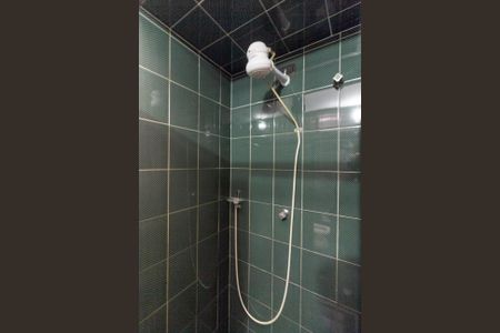 Casa à venda com 255m², 3 quartos e 2 vagas Casa à venda com 255m², 3 quartos e 2 vagasBanheiro Social 2