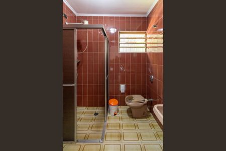 Casa à venda com 255m², 3 quartos e 2 vagas Casa à venda com 255m², 3 quartos e 2 vagasBanheiro da Suíte