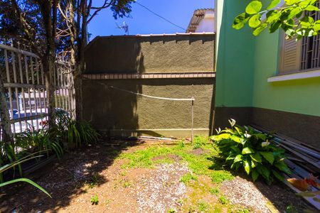 Casa à venda com 255m², 3 quartos e 2 vagas Casa à venda com 255m², 3 quartos e 2 vagasJardim