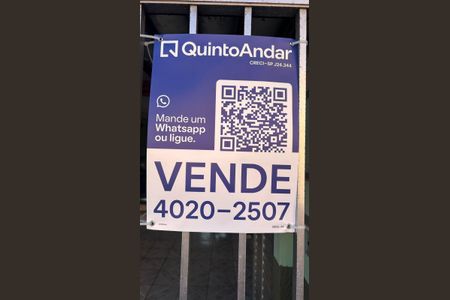 Casa à venda com 255m², 3 quartos e 2 vagas Casa à venda com 255m², 3 quartos e 2 vagasPlaca