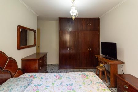 Casa à venda com 255m², 3 quartos e 2 vagas Casa à venda com 255m², 3 quartos e 2 vagasQuarto 3 - Suíte