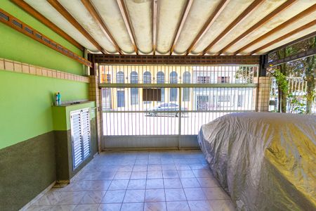 Casa à venda com 255m², 3 quartos e 2 vagas Casa à venda com 255m², 3 quartos e 2 vagasGaragem