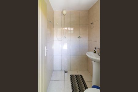 Casa à venda com 255m², 3 quartos e 2 vagas Casa à venda com 255m², 3 quartos e 2 vagasBanheiro de Serviço