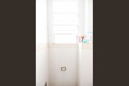 Apartamento à venda com 92m², 3 quartos e sem vaga Apartamento à venda com 92m², 3 quartos e sem vagaBanheiro de Serviço