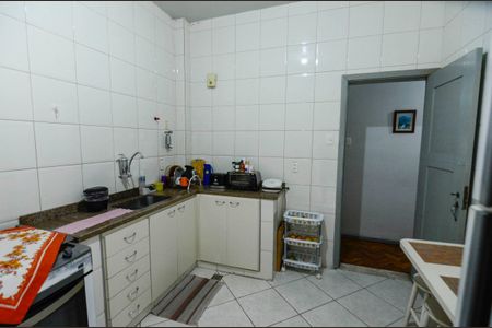 Apartamento à venda com 92m², 3 quartos e sem vaga Apartamento à venda com 92m², 3 quartos e sem vagaCozinha