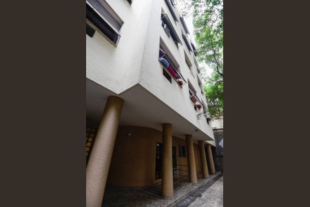 Apartamento à venda com 92m², 3 quartos e sem vaga Apartamento à venda com 92m², 3 quartos e sem vagaFachada do bloco