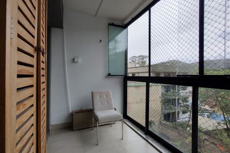 Apartamento à venda com 75m², 3 quartos e 1 vagaVaranda