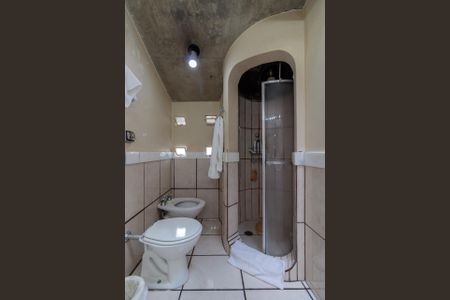 Casa à venda com 240m², 4 quartos e 3 vagas