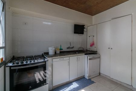 Casa à venda com 240m², 4 quartos e 3 vagas