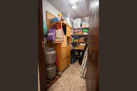 Casa à venda com 180m², 2 quartos e 2 vagasÁREA DE SERVIÇO