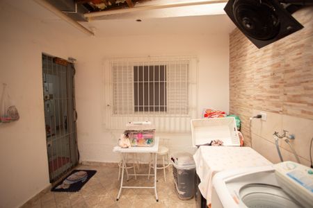 Casa à venda com 180m², 2 quartos e 2 vagasÁREA DE SERVIÇO