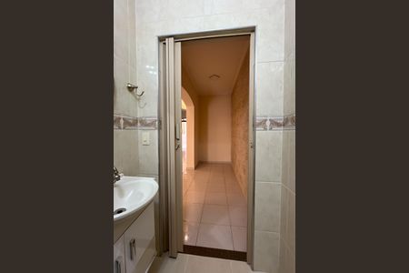 Lavabo de casa para alugar com 3 quartos, 290m² em Jardim Felicidade (zona Oeste), São Paulo