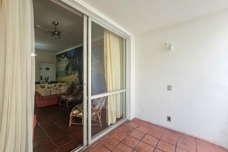 Apartamento para alugar com 86m², 2 quartos e 2 vagasVaranda