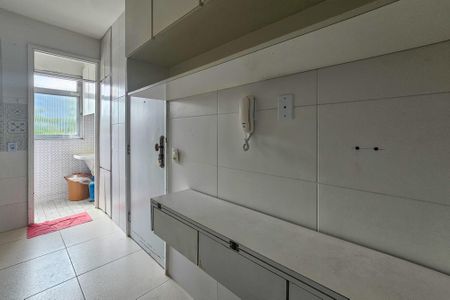 Apartamento para alugar com 86m², 2 quartos e 2 vagasCozinha