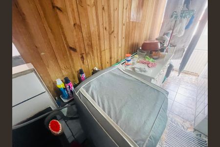 Casa à venda com 158m², 5 quartos e 2 vagas Casa à venda com 158m², 5 quartos e 2 vagasÁrea de Serviço