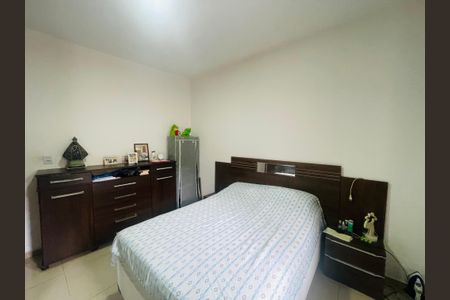 Casa à venda com 158m², 5 quartos e 2 vagas Casa à venda com 158m², 5 quartos e 2 vagasQuarto 3